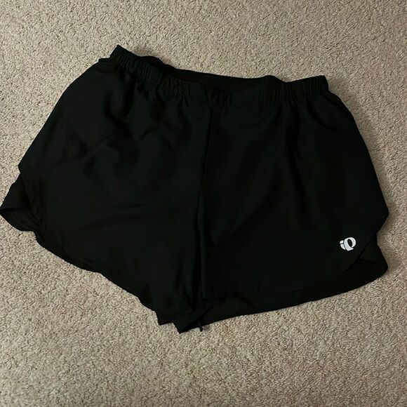 PEARL IZUMI ELITE  WOMEN’S SIZE MEDIUM ATHLETIC SHORTS - Picture 1 of 6